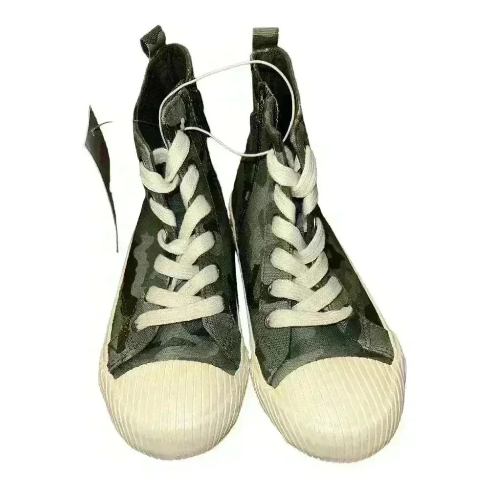 Cat & Jack‎ Camo High Top Zip Up Tennis Shoes, Size 1